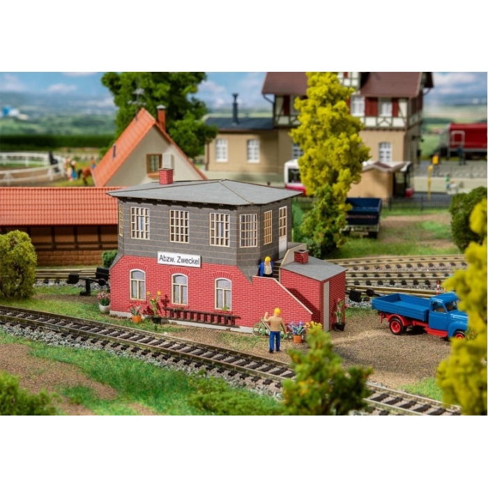 120091 Stellwerk Zweckel H0 1:87