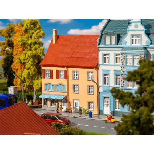 130711 Reliefhäuser  Kleinstadt H0 1:87