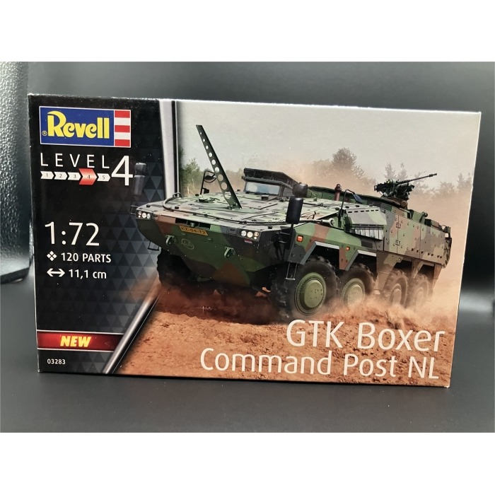 03283 GTK Boxer Command Post NL 1:72