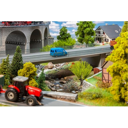 120499 Strassenbrücke H0 1:87