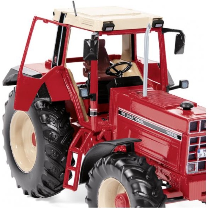 077852 IHC 1455 XL Wiking 1:32 – Bild 3