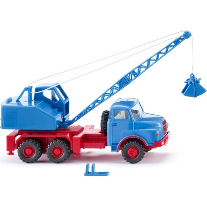 066206 Kranwagen (MAN/Fuchs) - himmelblau