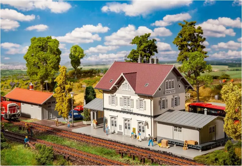 110145 Bahnhof Owen