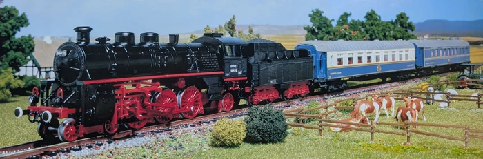 02190 Orient Express 1:87 von Revell